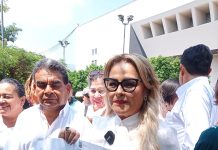 Olga Mabel López Pérez recibe toma de nota y asume nuevo Comité Central de la burocracia chiapaneca
