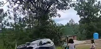 Choque y volcadura sobre la carretera Ocosingo-SCLC