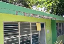 Escuela en Coita opera con un edificio en riesgo