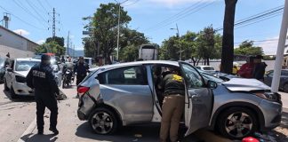 Choque en el Libramiento Sur deja tres personas lesionadas