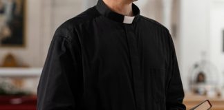 Alertan en Chiapas por sacerdotes falsos que piden dinero