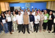 Entregan recategorizaciones a docentes de la UNACH