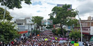 Mujeres de Chiapas marchan en defensa de la reforma de paridad efectiva